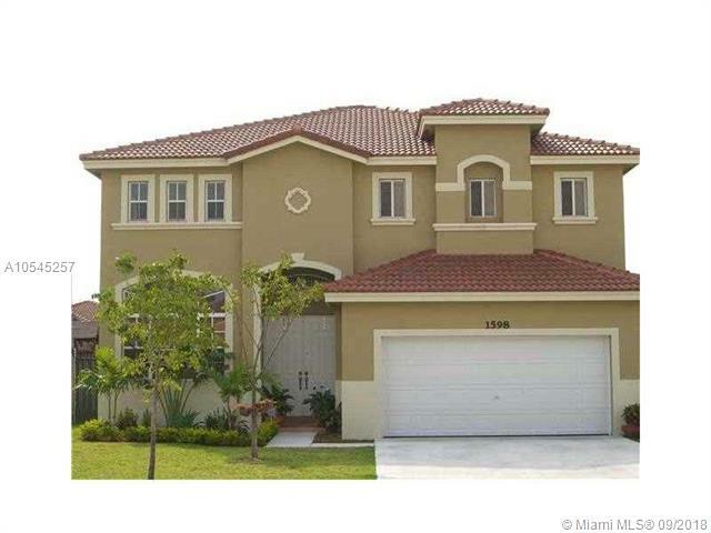 Property Photo:  1570 SW 154 Path  FL 33194 