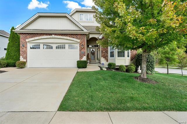 Property Photo:  2004 Saint Madeleine Drive   63368 