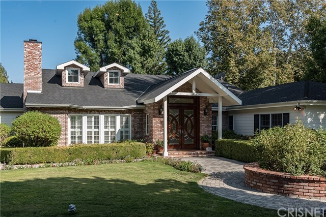 Property Photo: 5316 Topeka Drive CA 91356
