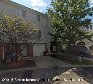 Property Photo: 48 Ilyssa Way NY 10312