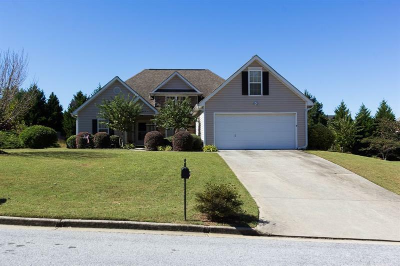 Property Photo: 2505 Huntington Drive 30052