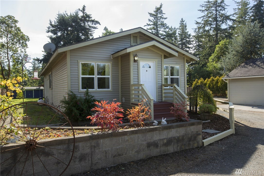 Property Photo: 14 Apple Tree Lane WA 98250