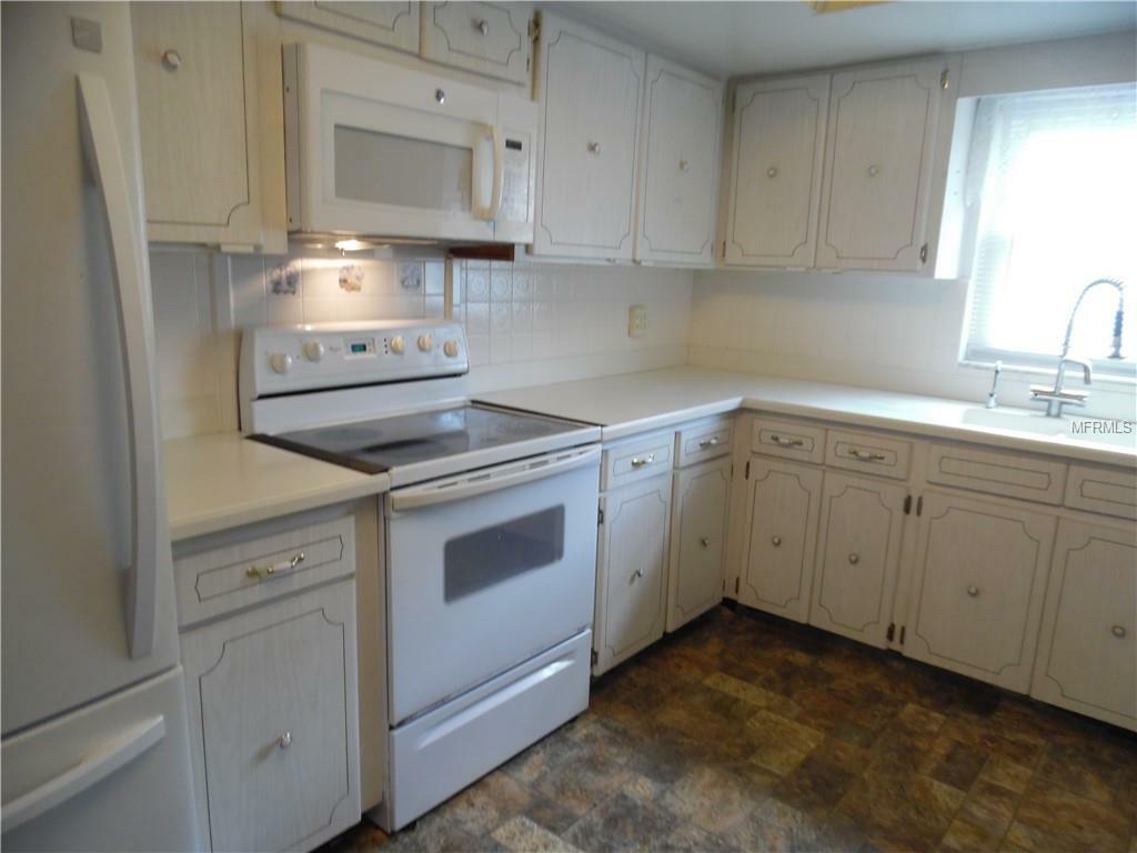 Property Photo:  1672 S Lake Avenue 8  FL 33756 