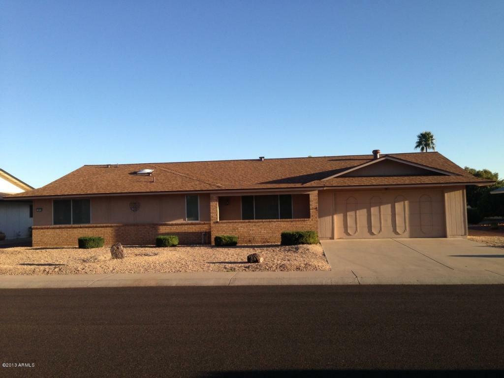 Property Photo: 9711 W Calico Drive AZ 85373
