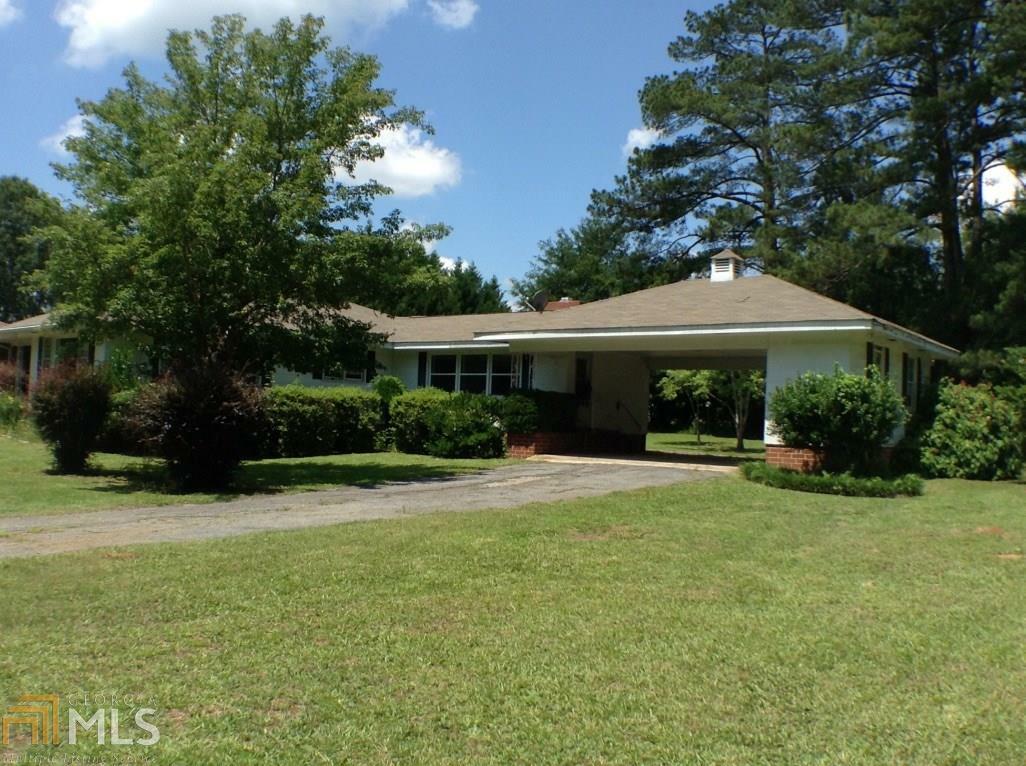 Property Photo:  108 McKinley St  GA 30669 