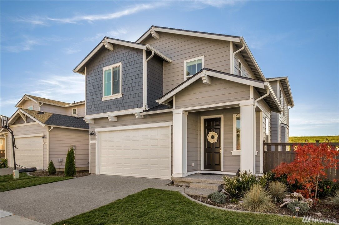 Property Photo:  9065 Silverspot Dr SE  WA 98501 