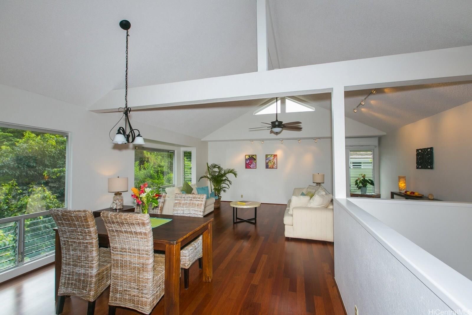 Property Photo:  115 Kanapuu Place  HI 96734 