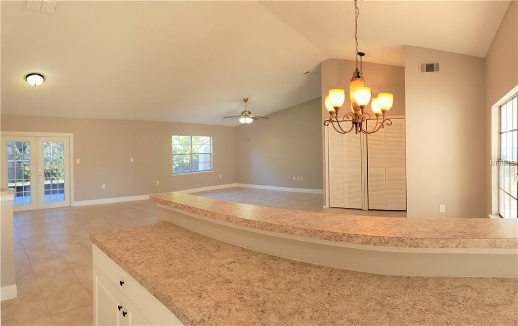 Property Photo:  998 Big Oaks Drive  FL 32765 