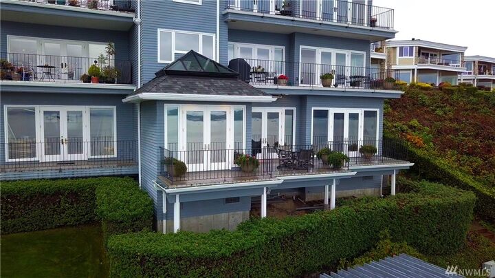 Property Photo:  7221 Soundview Dr 206  WA 98335 