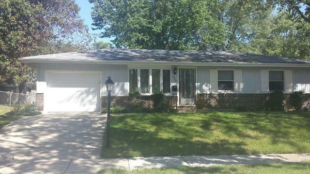 Property Photo:  102 Diane Drive  IL 60107 