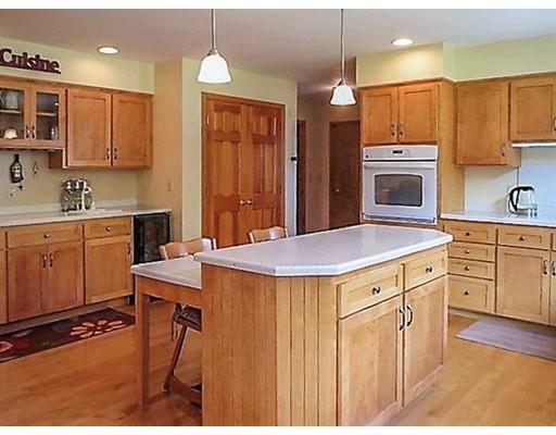 Property Photo: 141 N West St MA 01030