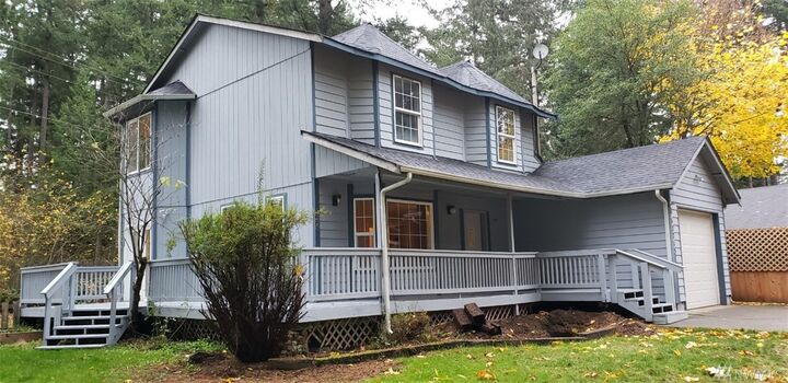 Property Photo: 17715 Vine Lane SE WA 98597