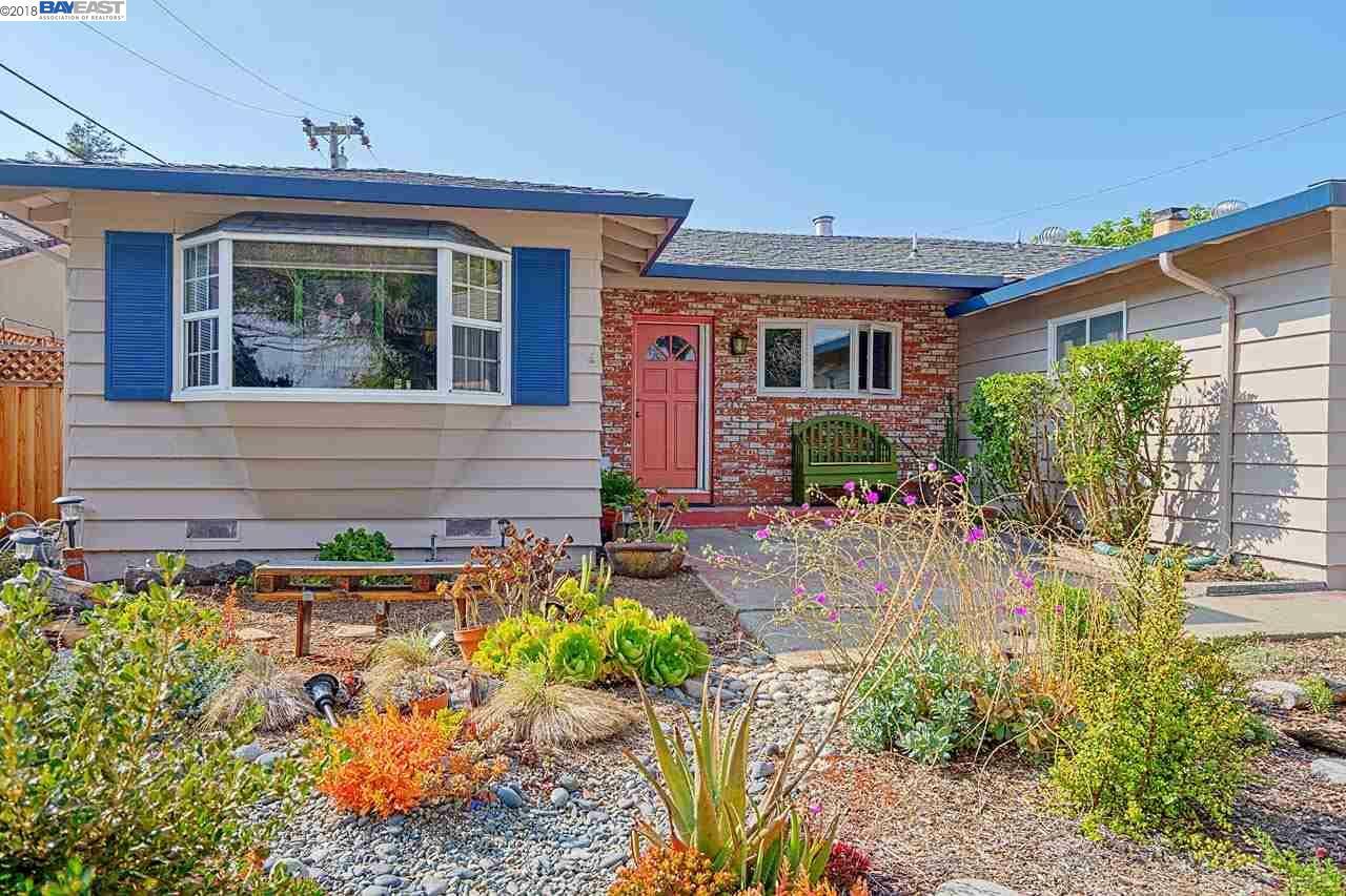 Property Photo:  4719 Seneca Park Ave  CA 94538 