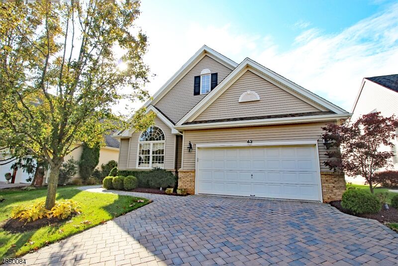 Property Photo: 43 Tallman Ln NJ 08873