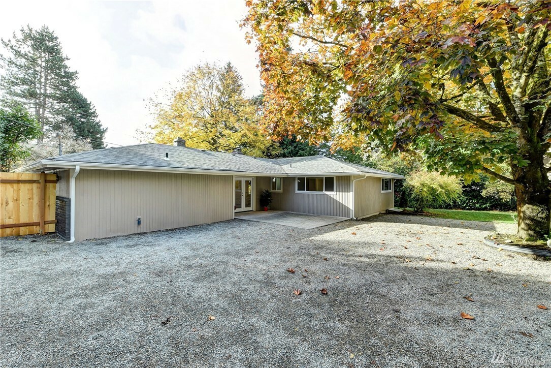 Property Photo:  9424 S 248th St  WA 98030 