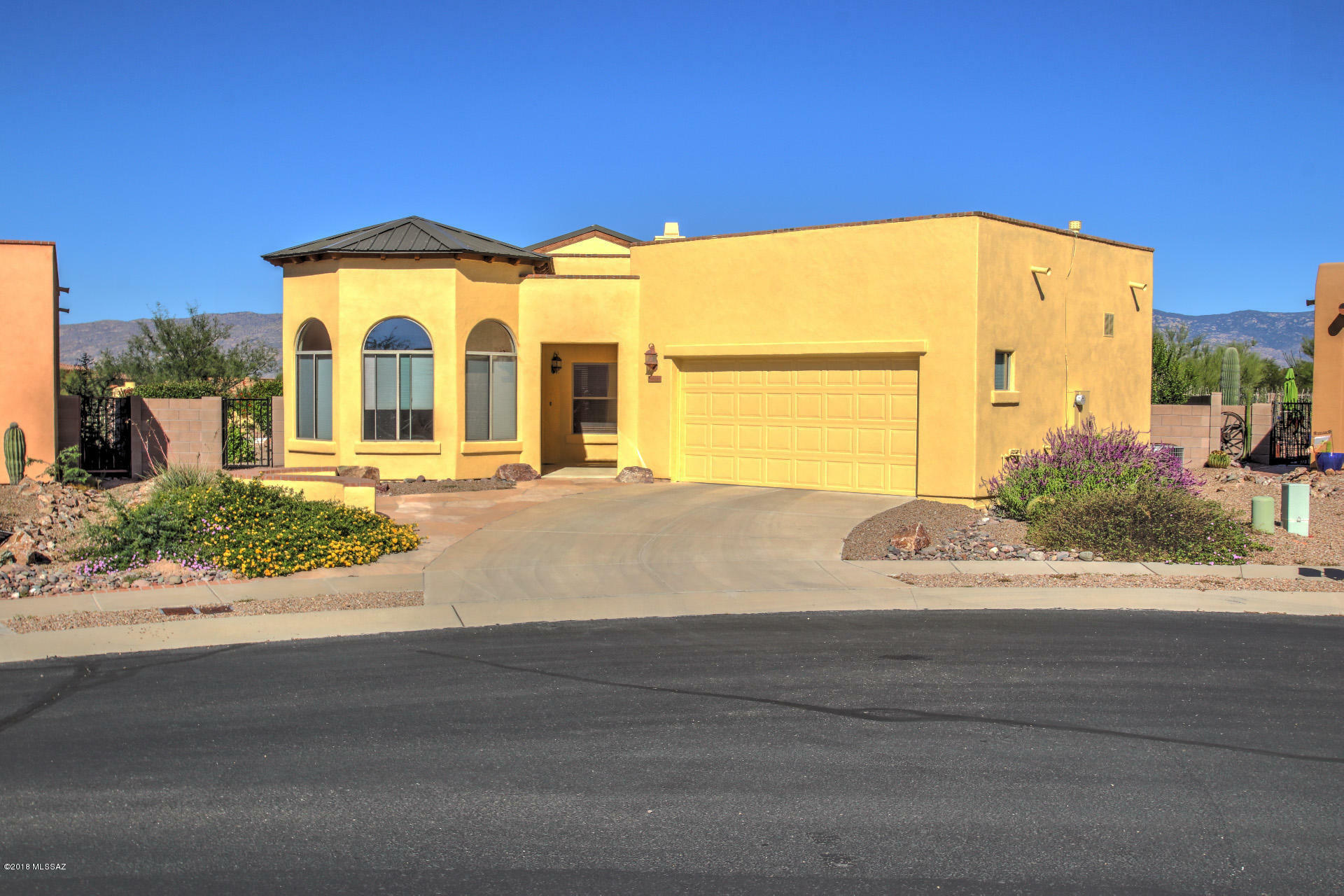 Property Photo:  14069 E Copper Mesa Court  AZ 85641 