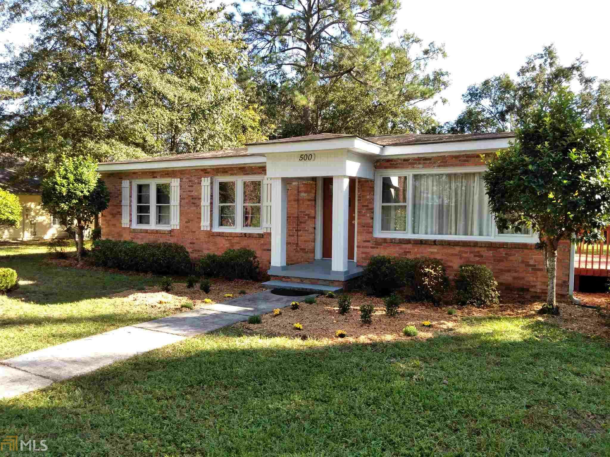 Property Photo:  500 E William Ave  GA 31548 