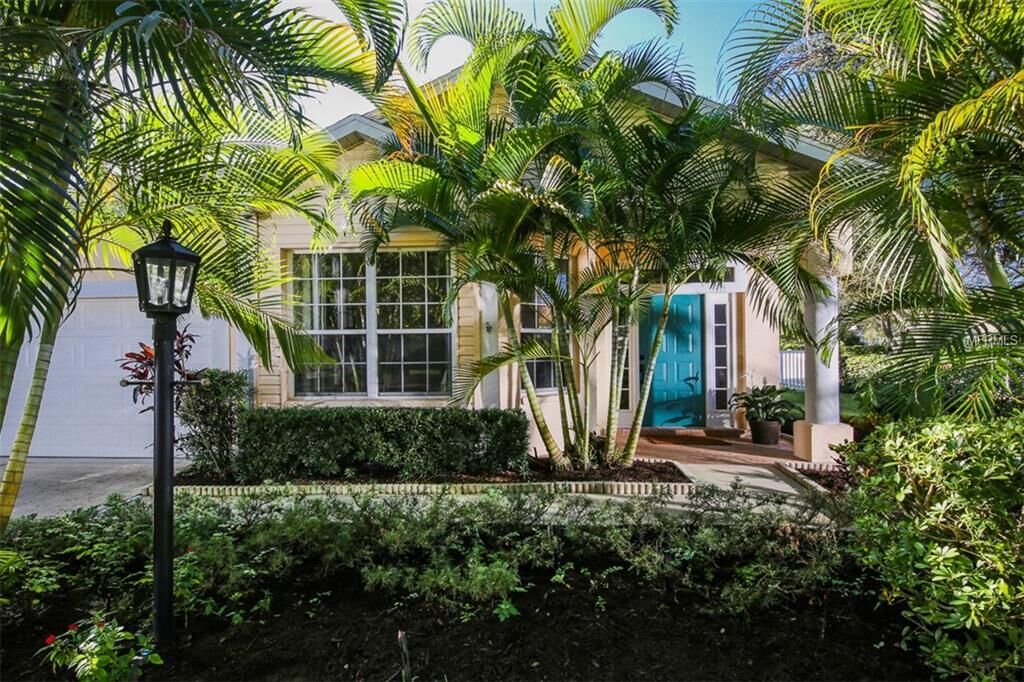 Property Photo:  12306 Winding Woods Way  FL 34202 