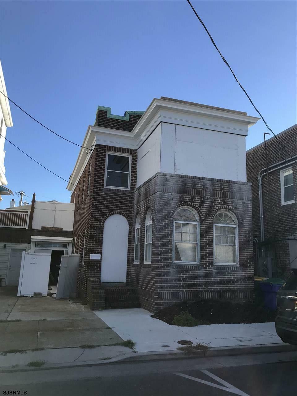 5 N Martindale Ave  Ventnor NJ 08406-1939 photo