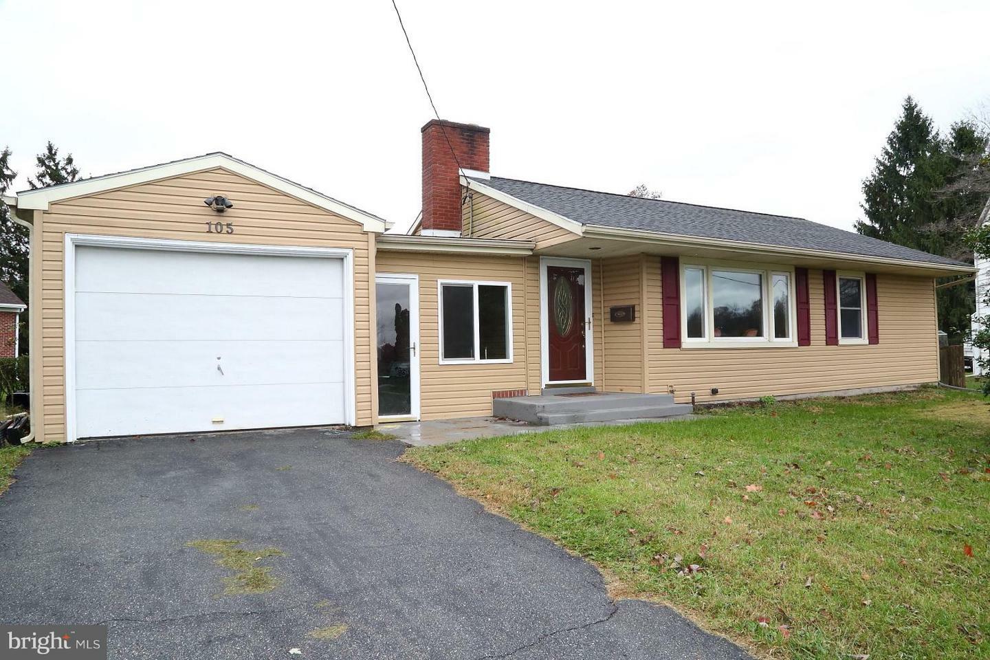 Property Photo: 105 N Waterford Avenue PA 17547