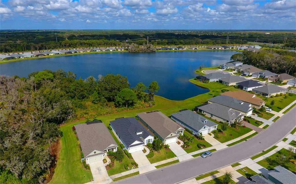 Property Photo:  7421 Ridgelake Circle  FL 34203 