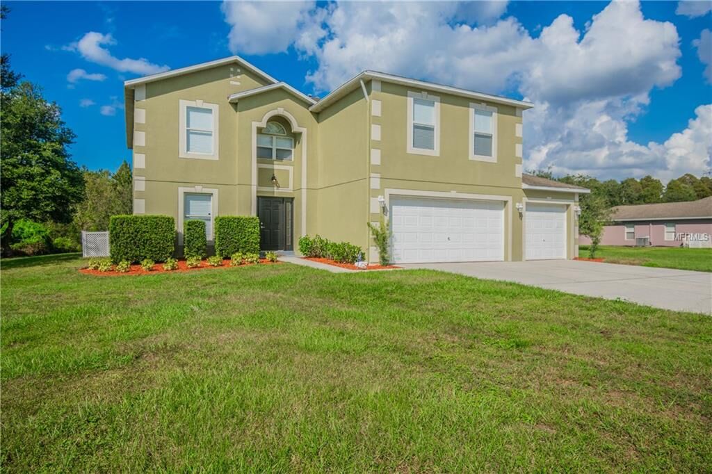 Property Photo:  2608 Derby Glen Drive  FL 33559 