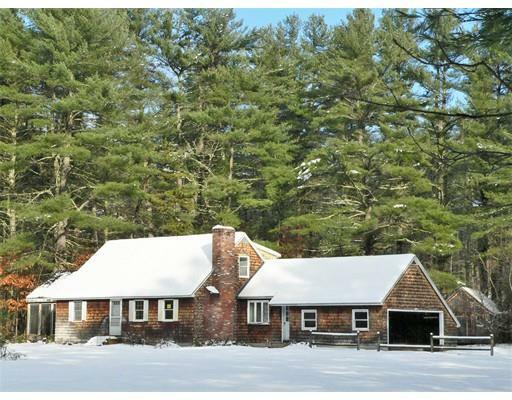 Property Photo:  39 Rocky Pond Road  NH 03049 