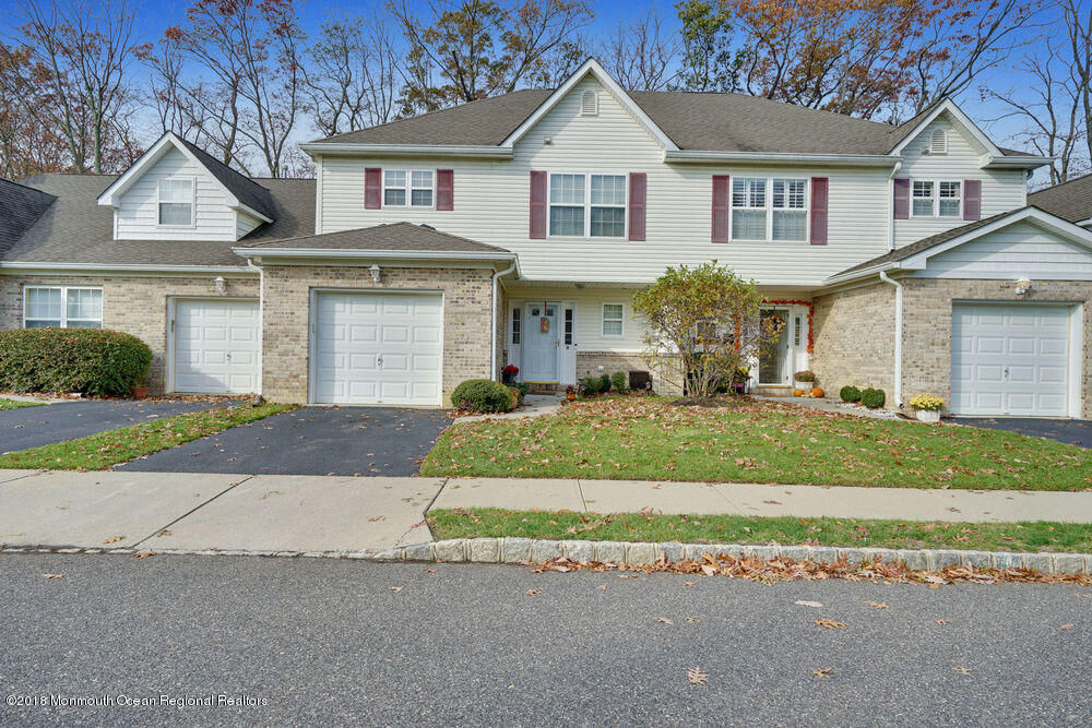 Property Photo: 12 Lone Oak Way NJ 07724