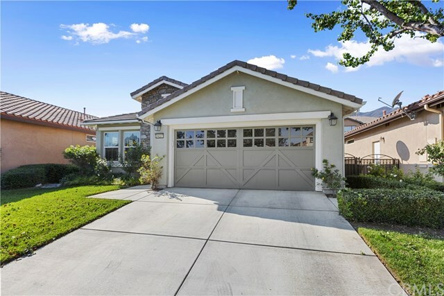 Property Photo:  24227 Songsparrow Lane  CA 92883 