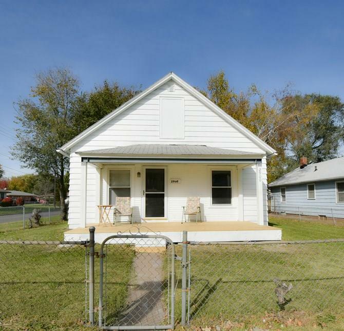 Property Photo:  2900 State Avenue  IA 50317 