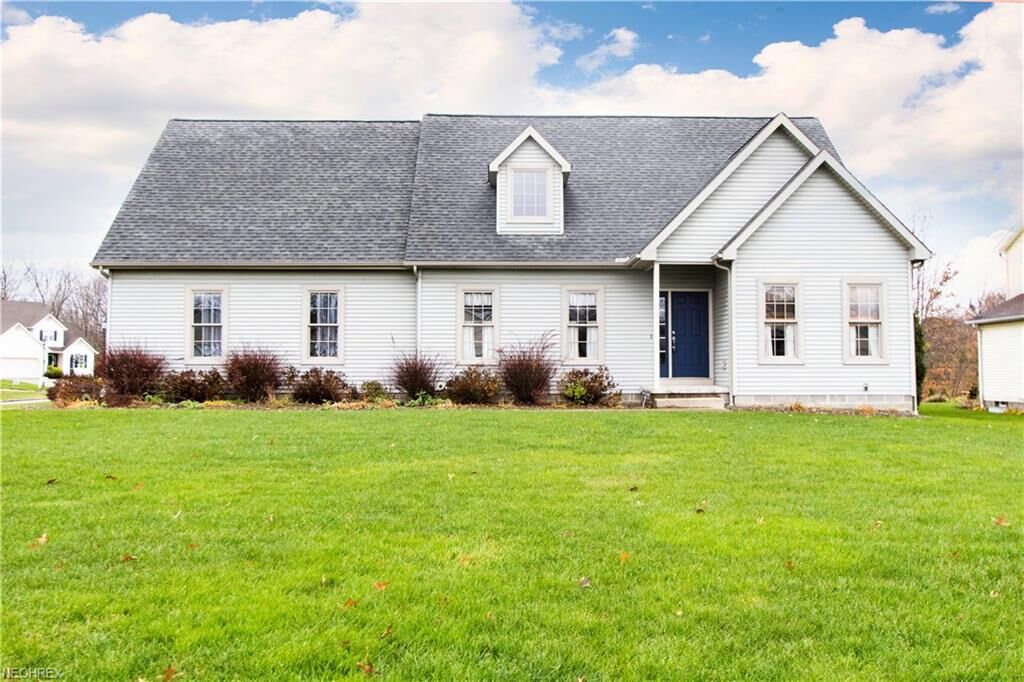 Property Photo:  1214 Cross Drive  OH 44515 