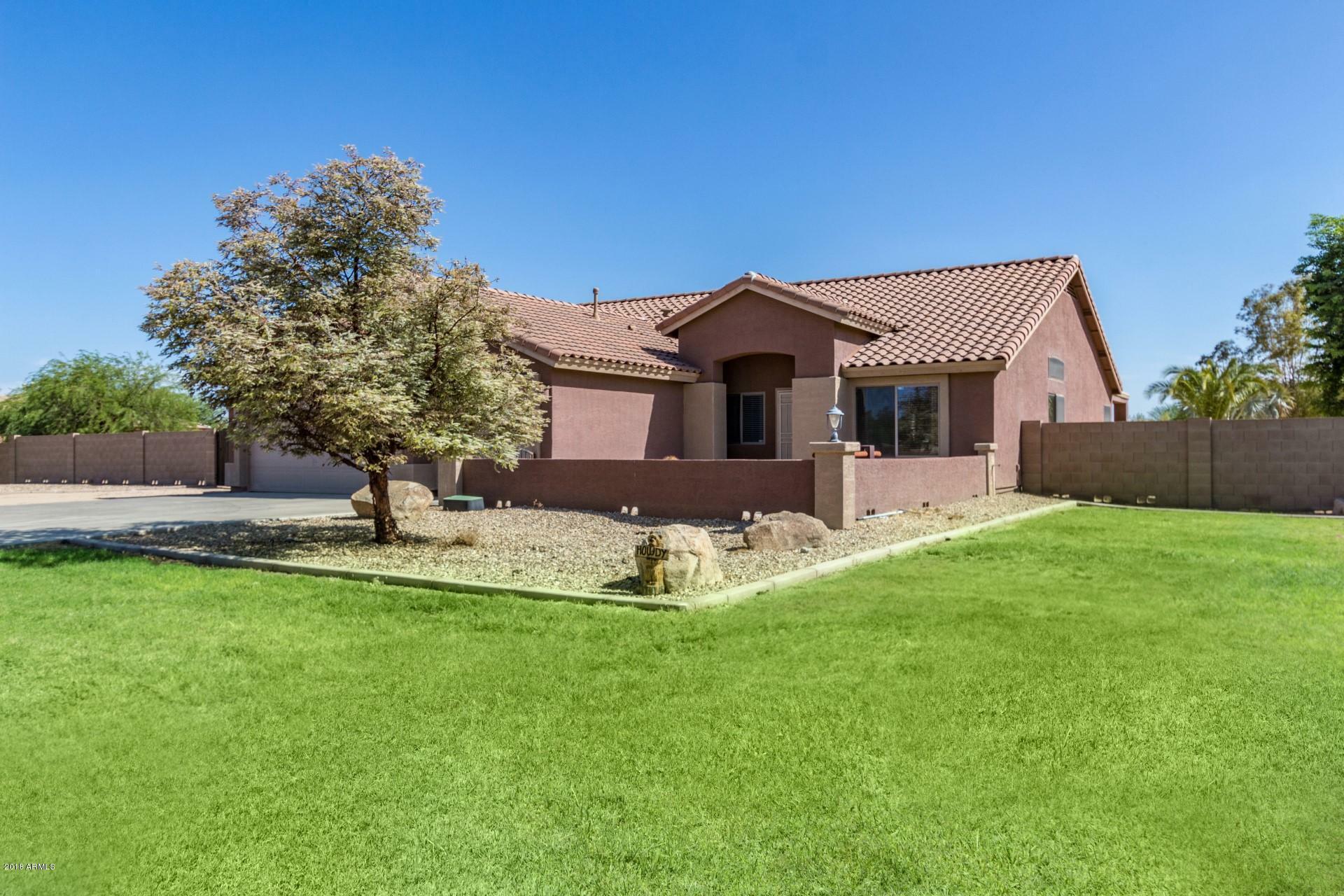 Property Photo:  18923 W Indianola Avenue  AZ 85340 