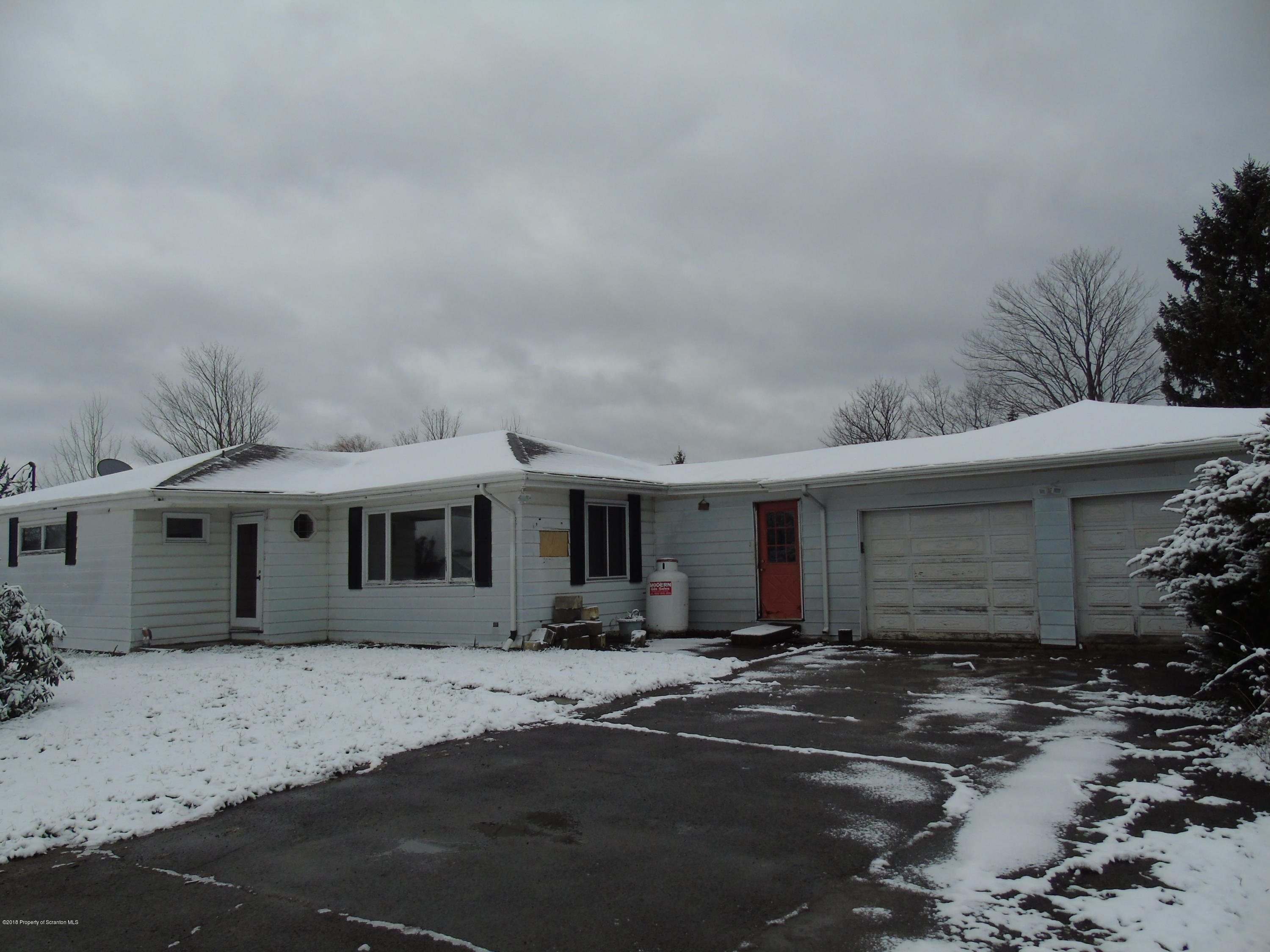 Property Photo: 41 Harriet Drive PA 18444