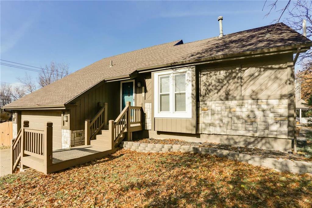 Property Photo:  10838 Rowland Court  KS 66109 