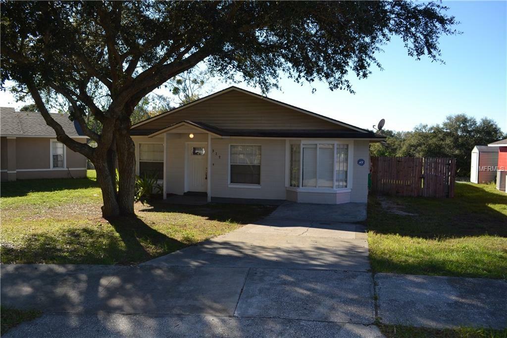 Property Photo:  1312 Mark Court  FL 32703 