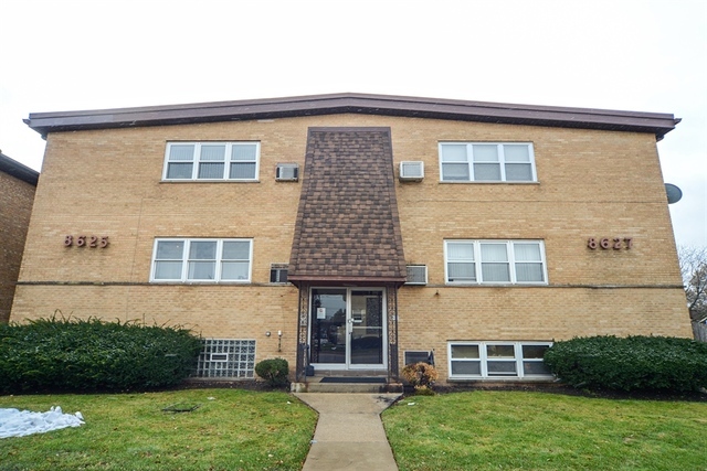 Property Photo: 8625 Grand Avenue 11 IL 60171