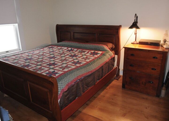Property Photo:  92 Old Wilton Road  NH 03057 