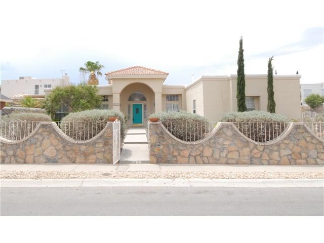 Property Photo: 6584 Isla Del Rey Drive TX 79912