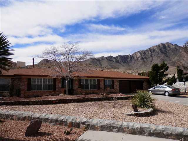 2742 Gunnison  El Paso TX 79904 photo