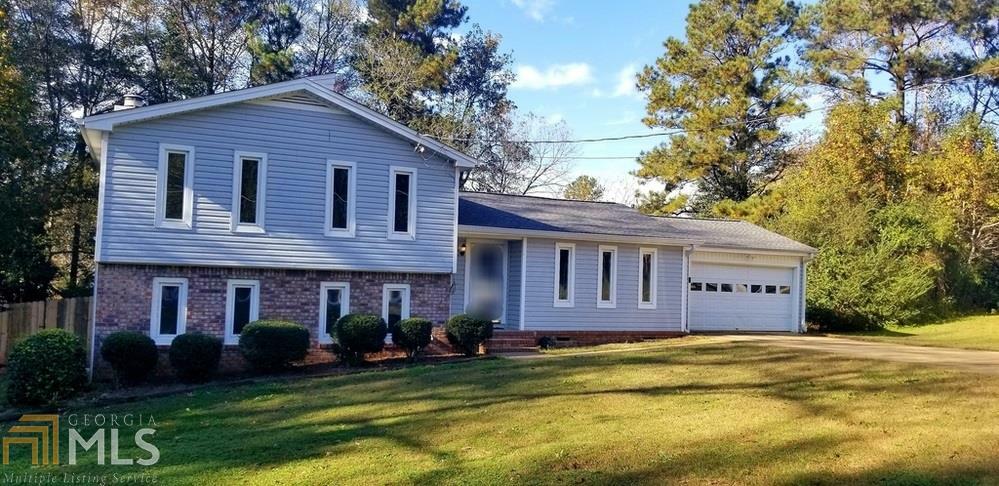 Property Photo: 4069 Sweet Water Ct GA 30094