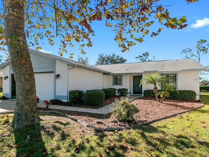 Property Photo:  5539 Sassparilla Lane  FL 32821 