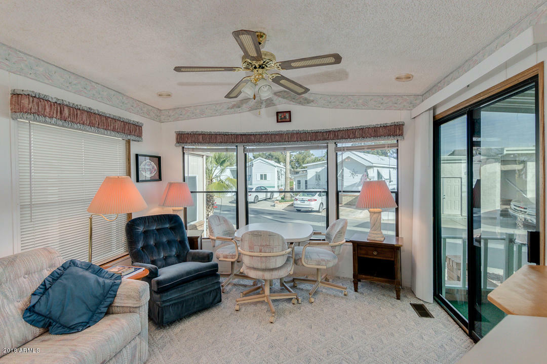 Property Photo: 2922 S Cree Drive AZ 85119