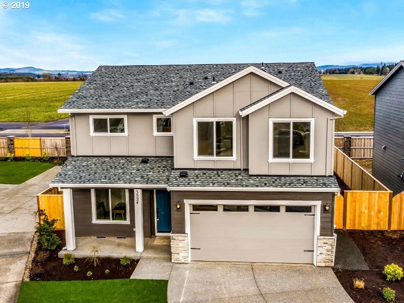 Property Photo: 3524 Hank Ct OR 97116