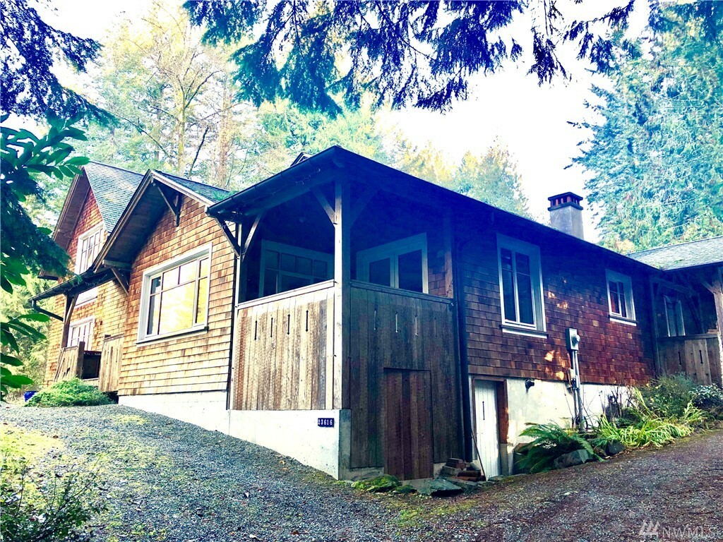 Property Photo:  23616 147th Ave SW  WA 98070 