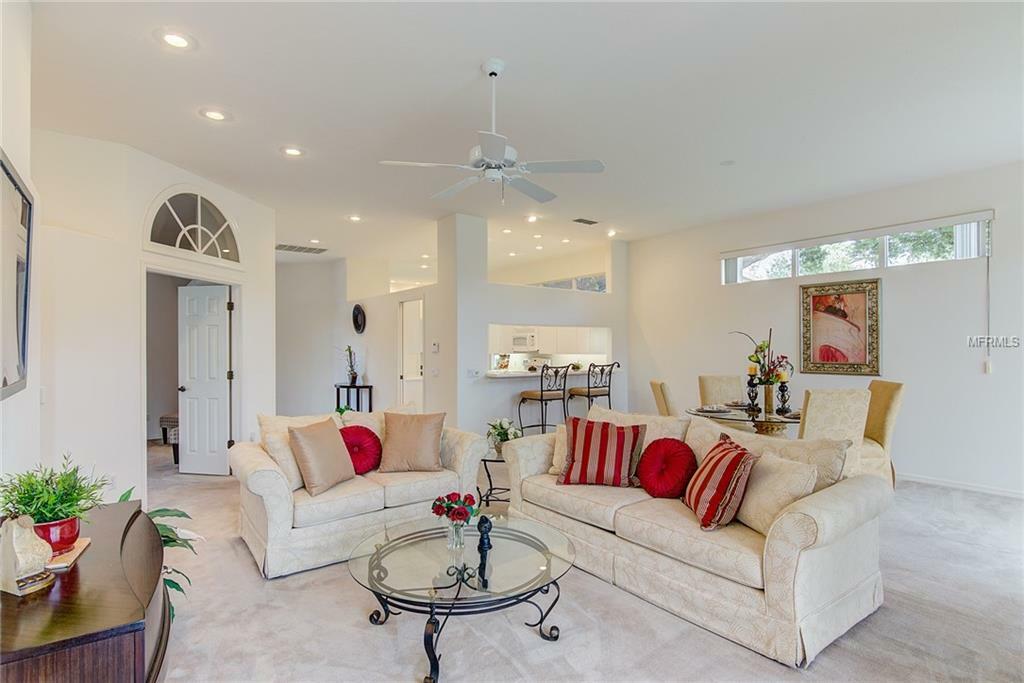 Property Photo:  7523 Fairlinks Court  FL 34243 