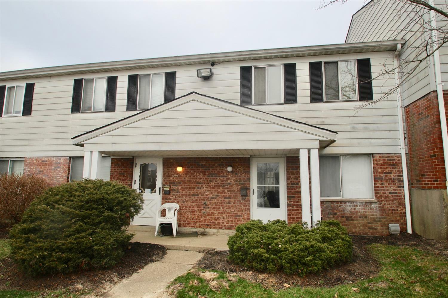 Property Photo:  1570 Meredith Drive 13  OH 45231 