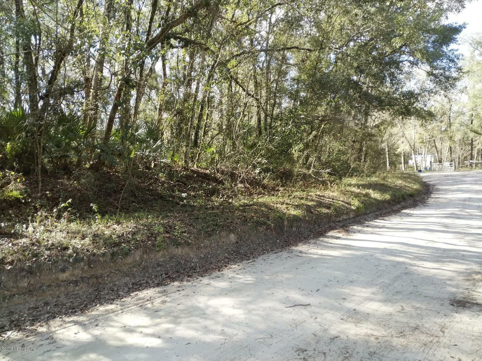 Property Photo:  5029 Licorice Court  FL 32068 