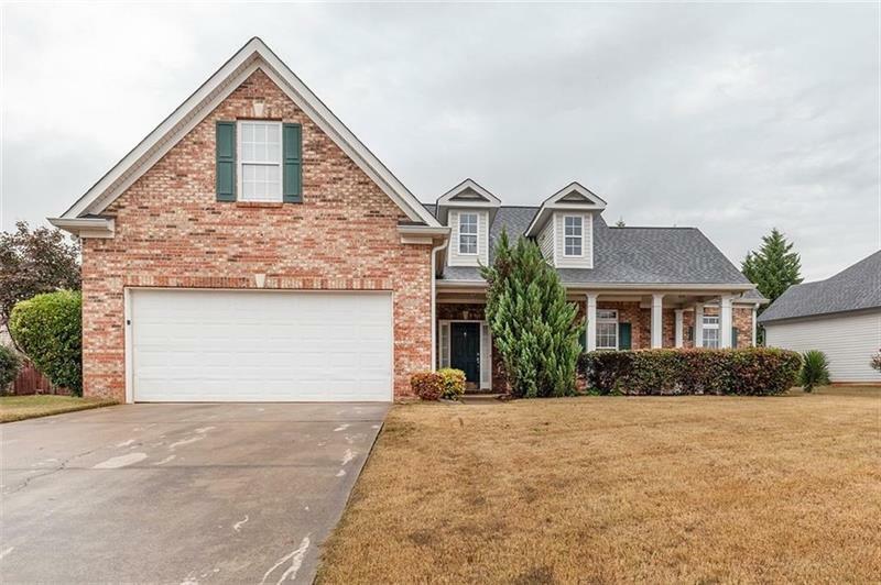 Property Photo: 908 Ember Court 30281