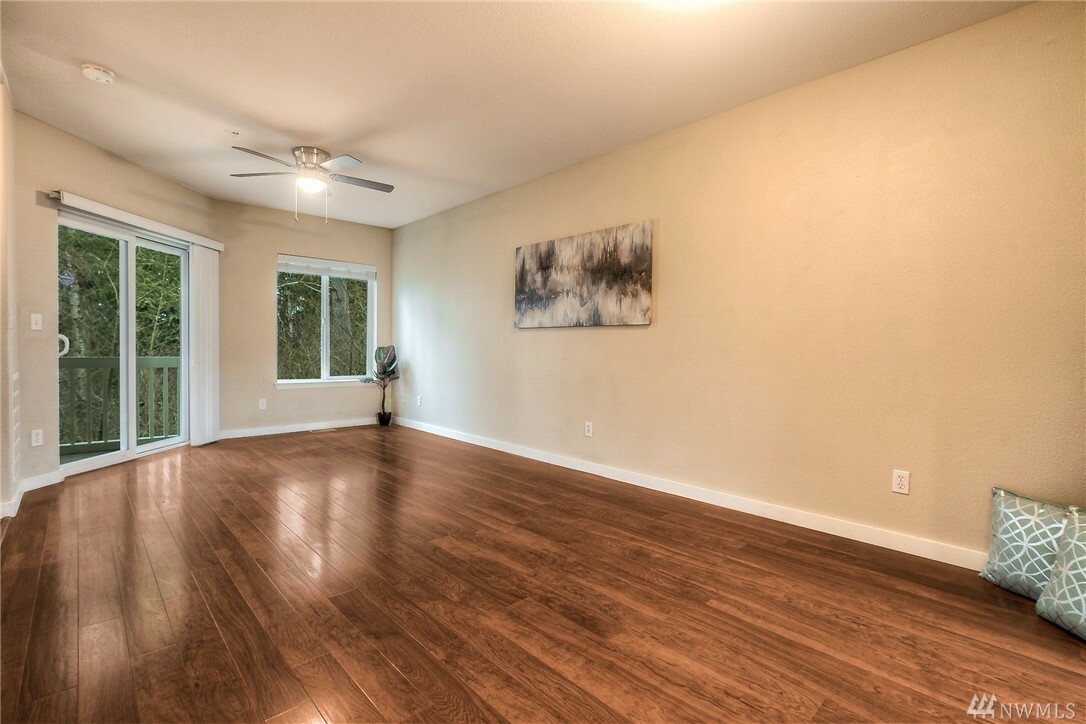 Property Photo: 17812 75th Ave E WA 98375