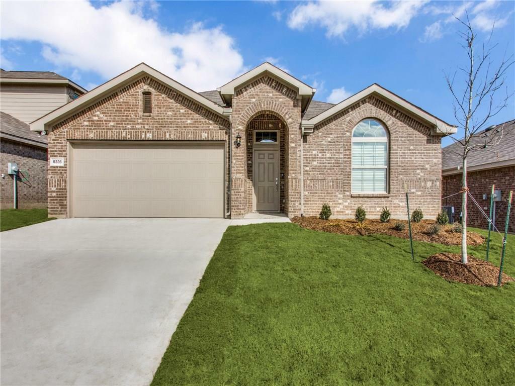 Property Photo: 5336 Creek Hill Lane TX 76179